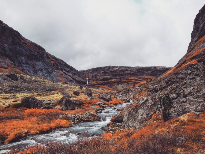 23 километра по горной тундре ради завтрака у Сейдозера - и обратно (Туризм, Сейдозеро, Ловозерские тундры)