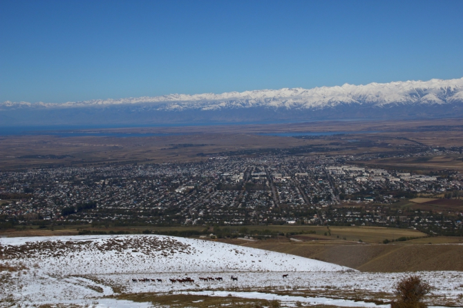 Зимний горный велосезон (киргизия, каракол, зима)