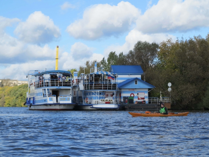 Золотая осень на Москве-реке: каяк-путешествие в мегаполисе (Вода, сияки, каякинг, москва-река, выходные)
