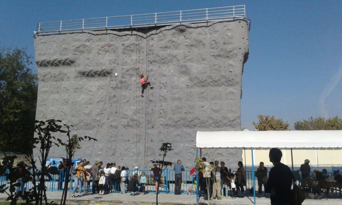Соревнования памяти Ильяса Тухватуллина и Ивана Лобанова, Ташкент. (Скалолазание, Соревнования памяти Тухватуллина Ильяса и Лобанова Ивана)