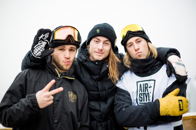 Зимний сезон в России открывается грандиозной вечеринкой! (Горные лыжи/Сноуборд, European Movie Tour, Island Born, Dayumm!, Vacation Forever, сноубординг, видео, вечеринка)