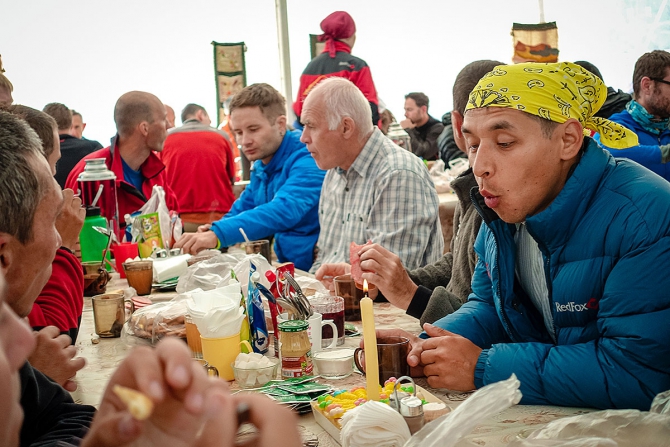 У нас свершилось (Альпинизм, проект высота, александр яковенко, победа, коммунизма, ленина, корженевской, хан-тенгри, снежный барс)