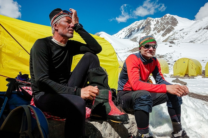 У нас свершилось (Альпинизм, проект высота, александр яковенко, победа, коммунизма, ленина, корженевской, хан-тенгри, снежный барс)