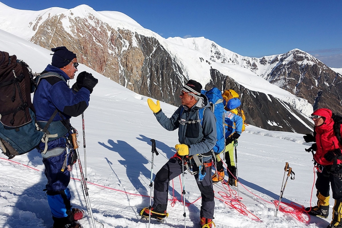 У нас свершилось (Альпинизм, проект высота, александр яковенко, победа, коммунизма, ленина, корженевской, хан-тенгри, снежный барс)