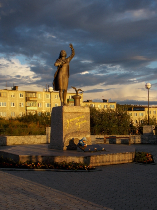 Поморский берег. (Вода, морской каякинг, кольский полуостров, баренцево море)
