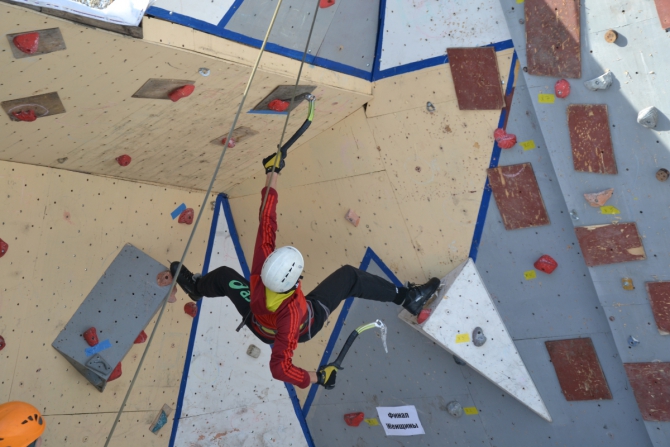 В Барнауле официально открыли ледолазный сезон (Ледолазание/drytoolling, ледлазание, открытие сезона)