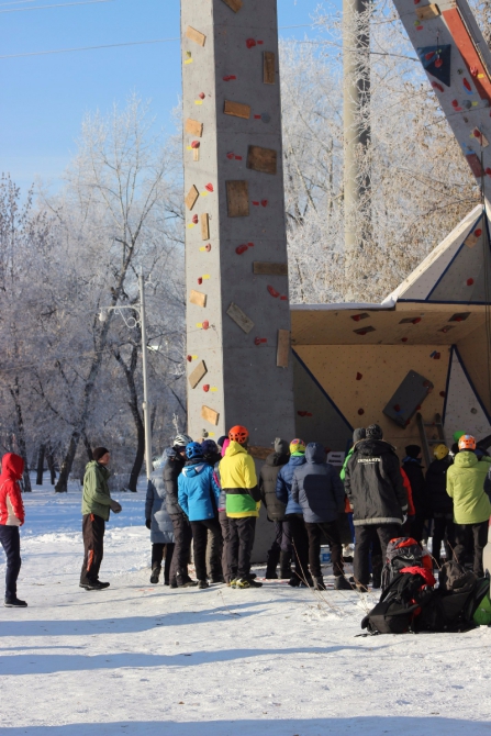 В Барнауле официально открыли ледолазный сезон (Ледолазание/drytoolling, ледлазание, открытие сезона)