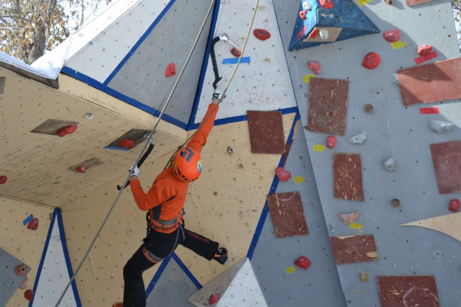 В Барнауле официально открыли ледолазный сезон (Ледолазание/drytoolling, ледлазание, открытие сезона)