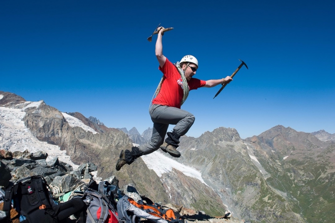 Спорт, путешествия и риски.