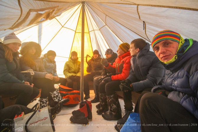 Открытие спортивного ледолазного сезона в Сибири. Много фото. (Ледолазание/drytoolling, ледолазание, dryqtooling, соревнования, барнаул, томск, трамплин, Гребенников, темерев)