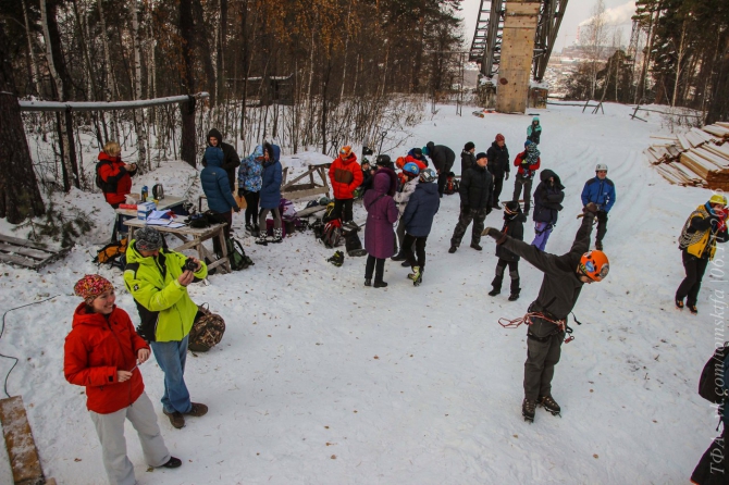 Открытие спортивного ледолазного сезона в Сибири. Много фото. (Ледолазание/drytoolling, ледолазание, dryqtooling, соревнования, барнаул, томск, трамплин, Гребенников, темерев)