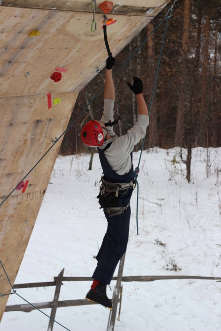 Открытие спортивного ледолазного сезона в Сибири. Много фото. (Ледолазание/drytoolling, ледолазание, dryqtooling, соревнования, барнаул, томск, трамплин, Гребенников, темерев)