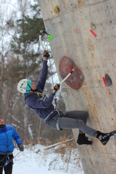 Открытие спортивного ледолазного сезона в Сибири. Много фото. (Ледолазание/drytoolling, ледолазание, dryqtooling, соревнования, барнаул, томск, трамплин, Гребенников, темерев)