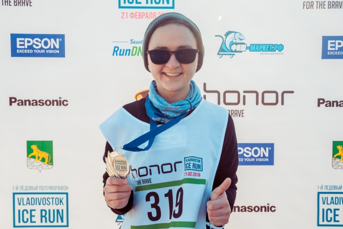 Бегом по воде: почему стоит участвовать в экстремальном забеге на краю Земли? (Мультигонки, #лед #бег #полумарафон #владивосток #спортэтожизнь)