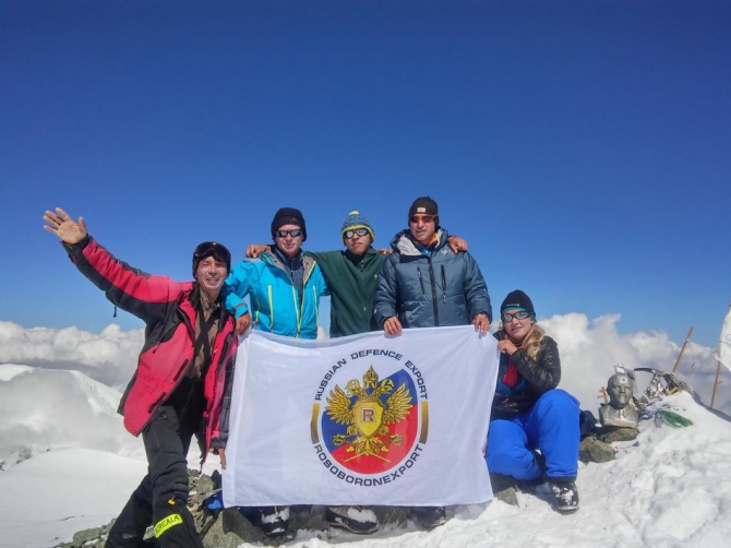 Александр Яковенко. Горы не бывают старыми, они постоянно новые (Альпинизм, проект высота, команда высота, победа, ленина, коммунизма, хан-тенгри, корженевской, снежный барс, семитысячники)