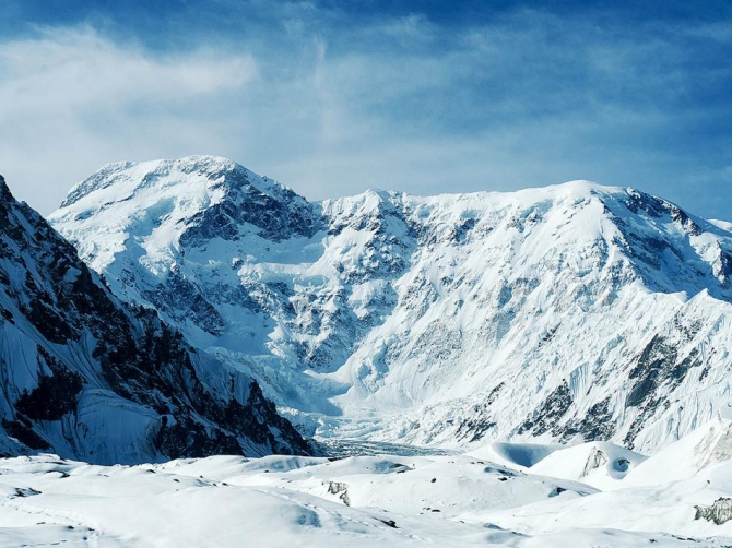 Александр Яковенко. Горы не бывают старыми, они постоянно новые (Альпинизм, проект высота, команда высота, победа, ленина, коммунизма, хан-тенгри, корженевской, снежный барс, семитысячники)