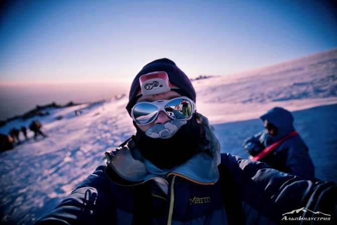 Рассказ о том, как я второй раз не поднялась на Эльбрус (Альпинизм, альпинизм, восхождение, снаряжение)