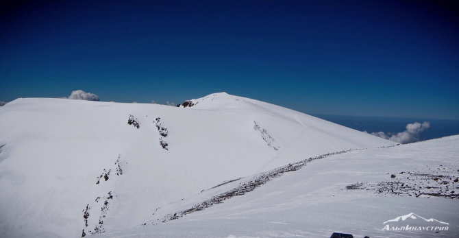 Рассказ о том, как я второй раз не поднялась на Эльбрус (Альпинизм, альпинизм, восхождение, снаряжение)