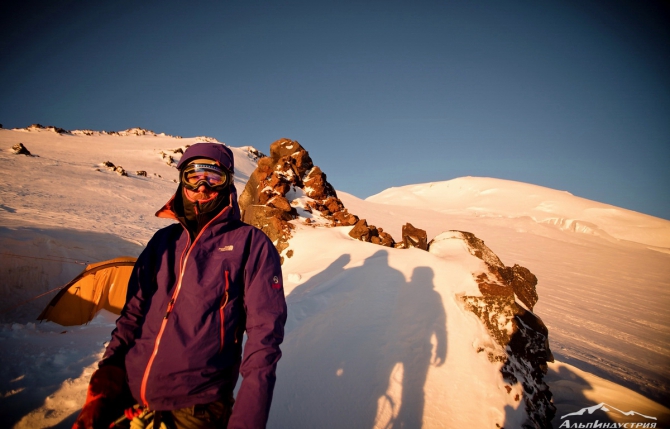Рассказ о том, как я второй раз не поднялась на Эльбрус (Альпинизм, альпинизм, восхождение, снаряжение)