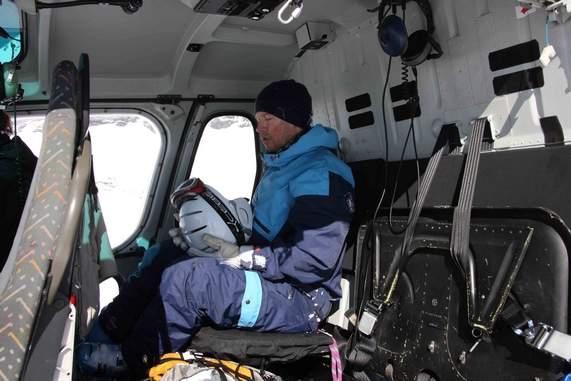 Прыжок на лыжах со скалы высотой 107 метров... (Бэккантри/Фрирайд, fred roar syvertsen)