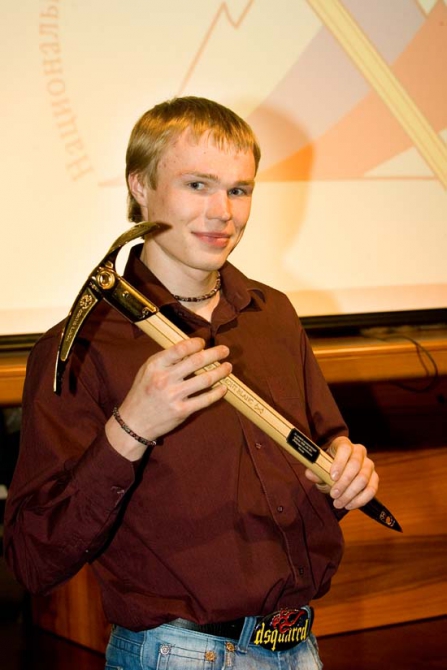 "Золотой ледоруб России" уехал в Красноярск! (Альпинизм, фар, конференция)