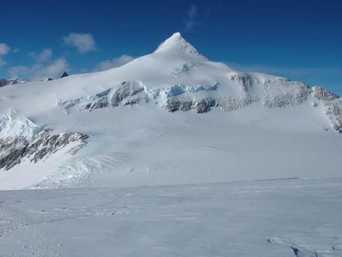 Сергей Ларин выполнил проект «7 Вершин», взойдя на Массив Винсона! (Альпинизм, клуб 7 вершин, антарктида, абрамов)