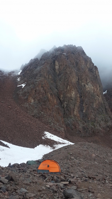 Белый мрамор (Альпинизм, мраморная стена, хан-тенгри, marble wall, рассказ, восхождение)