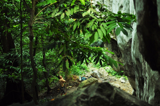 Самый лучший скалолазный район Малайзии - Букит Такун (Bukit Takun, Скалолазание, Малайзия Скалолазание в Малайзии Букит Такун Bukit Takun)