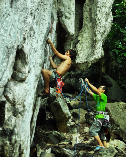 Самый лучший скалолазный район Малайзии - Букит Такун (Bukit Takun, Скалолазание, Малайзия Скалолазание в Малайзии Букит Такун Bukit Takun)
