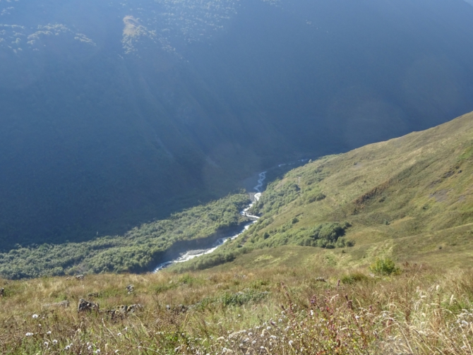 Кармадон. Казбек с севера в сентябре. (Горный туризм)