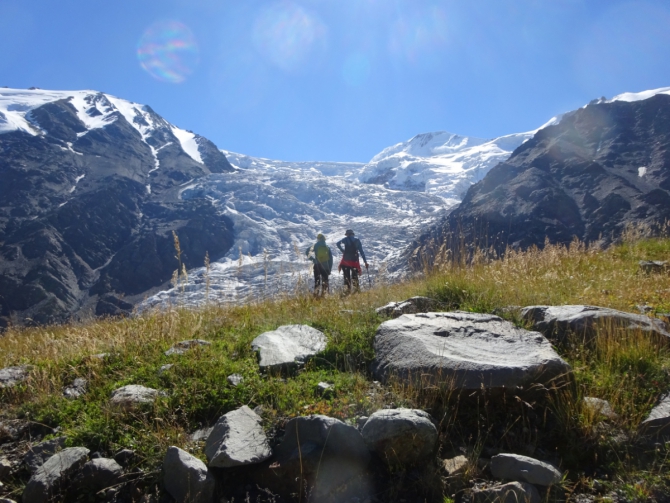 Кармадон. Казбек с севера в сентябре. (Горный туризм)