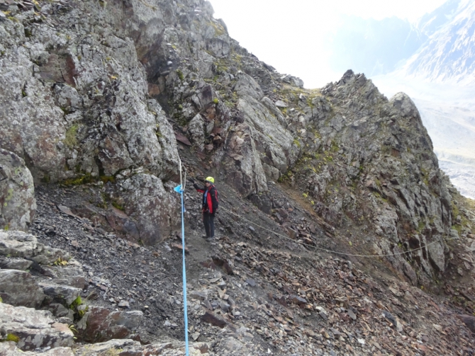Кармадон. Казбек с севера в сентябре. (Горный туризм)