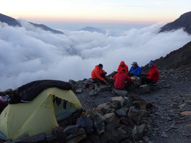 Кармадон. Казбек с севера в сентябре. (Горный туризм)