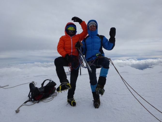 Кармадон. Казбек с севера в сентябре. (Горный туризм)