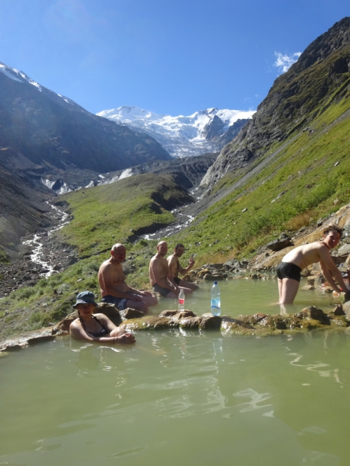 Кармадон. Казбек с севера в сентябре. (Горный туризм)