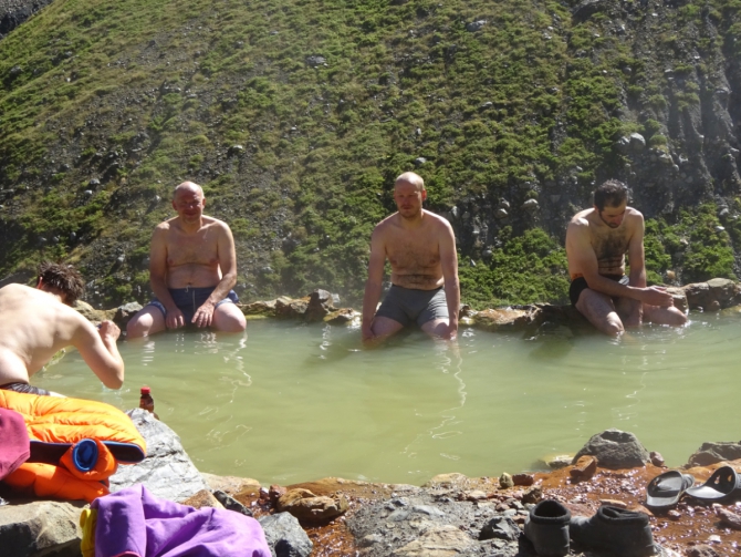 Кармадон. Казбек с севера в сентябре. (Горный туризм)