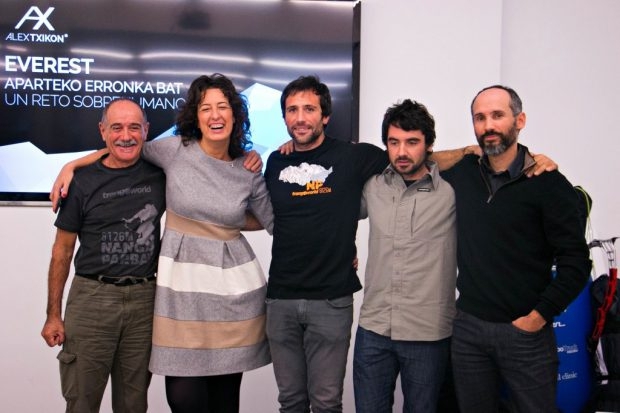 Алекс Чикон собирается в очередную зимнюю экспедицию. (Альпинизм, гималаи, зимние восхождения)