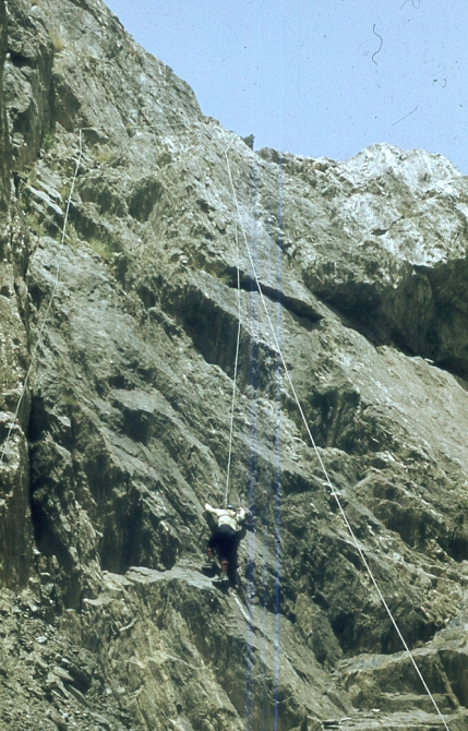 Ретро-экскурс. Из архива чемпиона СССР в классе траверсов м.с. Старосельца Е. В. (Альпинизм)