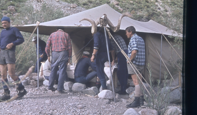 Ретро-экскурс. Из архива чемпиона СССР в классе траверсов м.с. Старосельца Е. В. (Альпинизм)