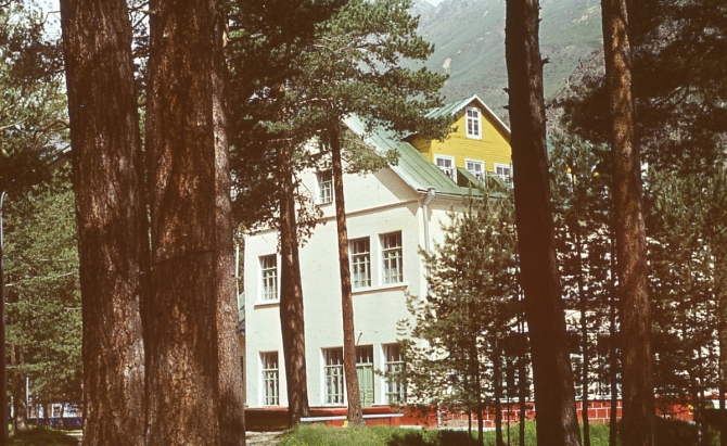 Ретро-экскурс. Из архива чемпиона СССР в классе траверсов м.с. Старосельца Е. В. (Альпинизм)