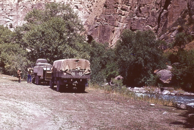 Ретро-экскурс. Из архива чемпиона СССР в классе траверсов м.с. Старосельца Е. В. (Альпинизм)