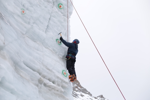 Альпинистское двоеборье в Ала-Арче. 17-18 декабря. (Альпинизм, ала-арча, альпинизм, ледолазание, забег)