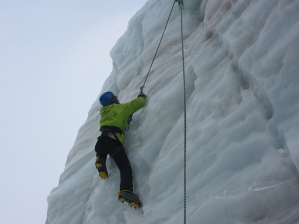 Альпинистское двоеборье в Ала-Арче. 17-18 декабря. (Альпинизм, ала-арча, альпинизм, ледолазание, забег)