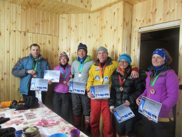 Альпинистское двоеборье в Ала-Арче. 17-18 декабря. (Альпинизм, ала-арча, альпинизм, ледолазание, забег)