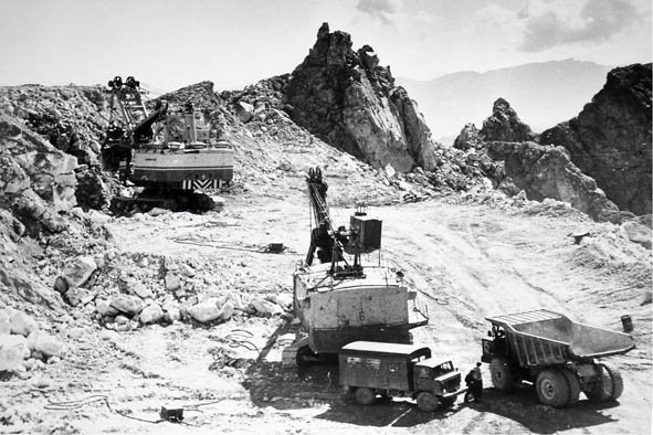 Тырныаузский горно-обогатительный комбинат (Часть 2, Путешествия, заброшенные шахты)