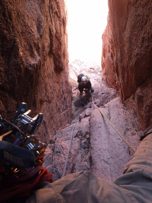 Альпинизм на Синае. Школа Скалистого Дамана. (египет, синай, санта катерина, зимний альпинизм, тёплые скалы)