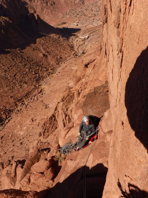 Альпинизм на Синае. Школа Скалистого Дамана. (египет, синай, санта катерина, зимний альпинизм, тёплые скалы)