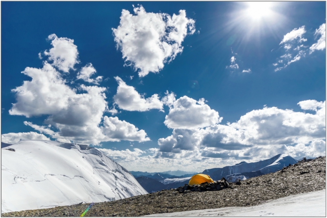 Перезимовать лето... Фотоотчёт (много картинок, мало текста, Горный туризм)