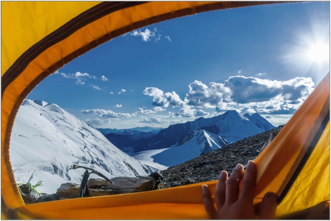 Перезимовать лето... Фотоотчёт (много картинок, мало текста, Горный туризм)