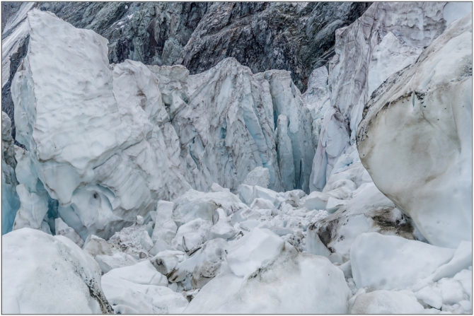 Перезимовать лето... Фотоотчёт (много картинок, мало текста, Горный туризм)